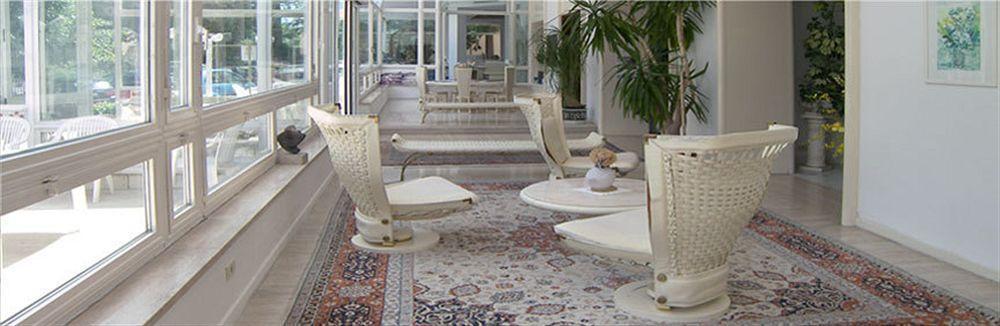 Hotel Moderno Chianciano Terme Kültér fotó